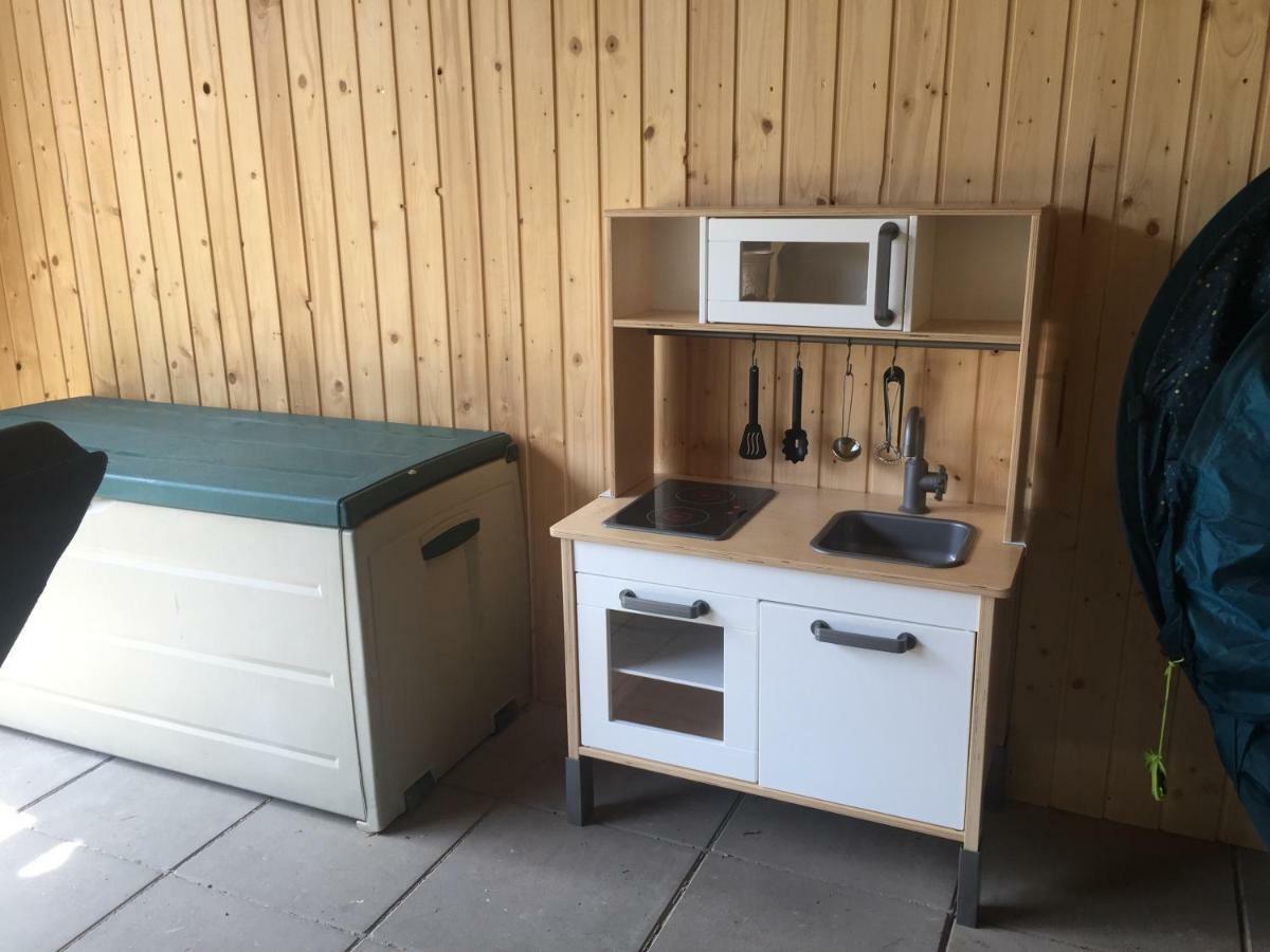Ferienhaus Biene Wartin Ngoại thất bức ảnh